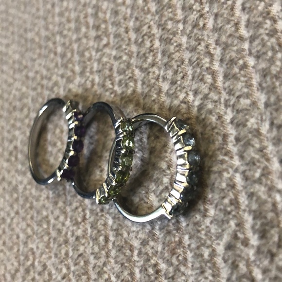5:$20 Stackable ring set - Picture 3 of 7
